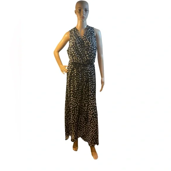Sweet Pea | Dresses | Donna Ricco Womens White Black Polka Dot Maxi Wrap  Style Maxi Dress Size 2 | Poshmark